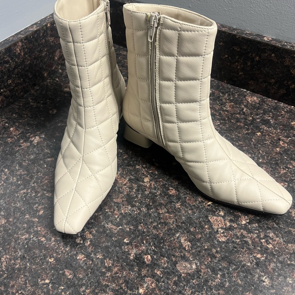 Women’s boots